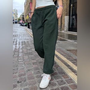 Hunter green brandy Melville sweatpants!!